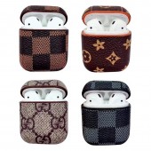 Чехол пластиковый с покрытием для AirPods, "Бренды" Чехол пластиковый с покрытием для AirPods, "Бренды"