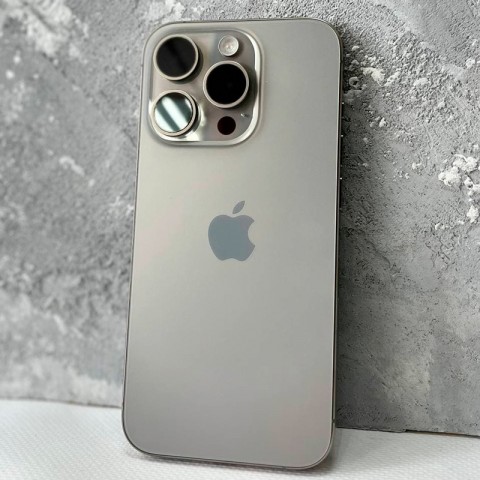Apple iPhone 15 Pro 512Gb Natural Titanium, б/у