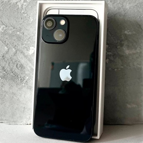 Apple iPhone 13 mini 128Gb темная ночь, б/у
