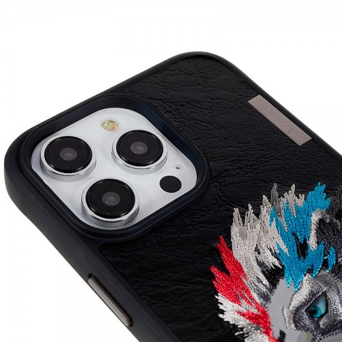 Чехол-накладка для iPhone 14 Pro Max Nimmy Лев с вышивкой-2