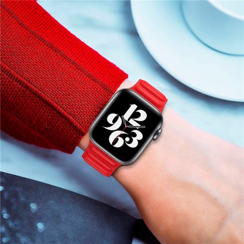 Браслет кожаный магнитный 38/40/41мм для Apple Watch, красный-2