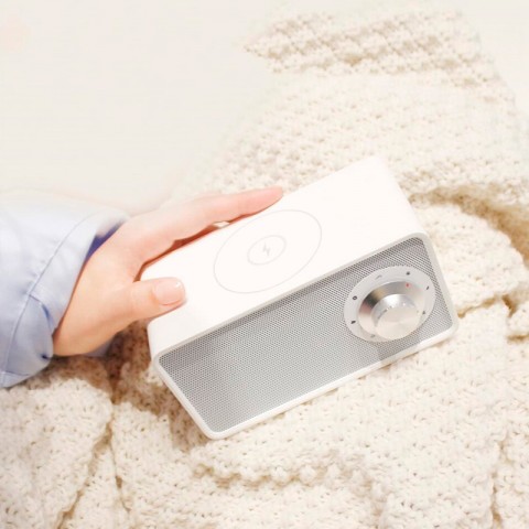 Беспроводная колонка Xiaomi Qualitell Wireless White Noise Speaker с беспроводной зарядкой-3