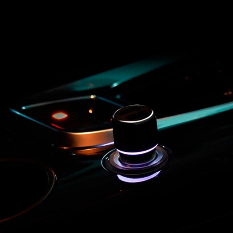 Автомобильное зарядное устройство Xiaomi ZMI Metal Car Charger 2 USB 3.6A (AP821)-3