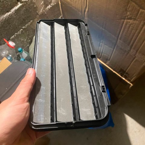 Вентиляционный клапан заднего багажника Tesla Model 3,Y-3