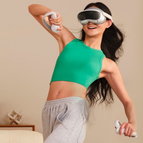 Шлем виртуальной реальности PICO 4 VR 8/128Gb-4