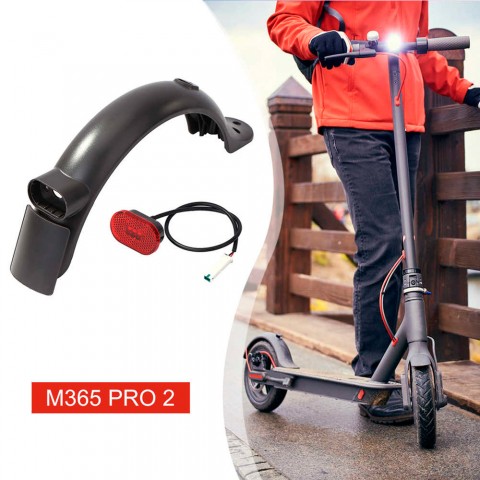 Заднее крыло+фонарь для элeктросамоката Xiaomi M365 1S / M365 Pro2-2