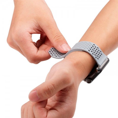 Ремешок силиконовый сетчатый для Apple Watch 42/44 мм, серый-4