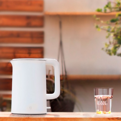 Чайник Xiaomi Mi Electric Kettle-1