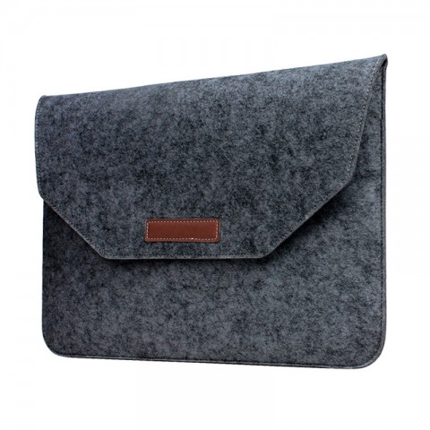 Чехол фетровый для MacBook Air 13", темно-серый-1