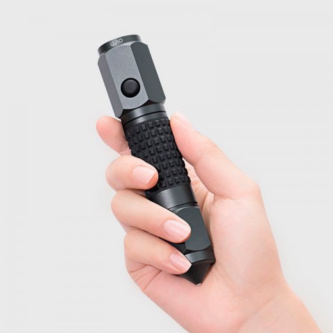 Фонарик Xiaomi LEAO Portable CREE XP, черный-1