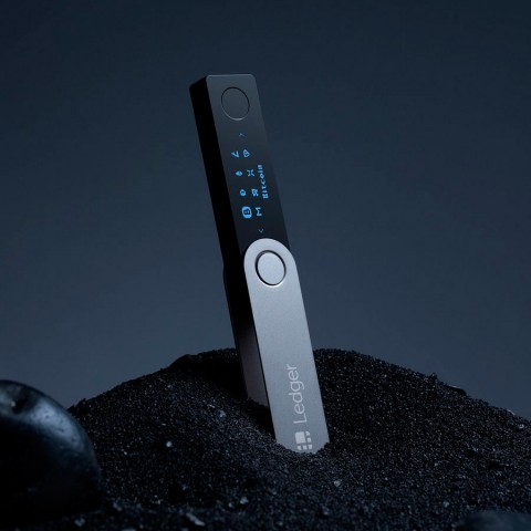 Аппаратный кошелёк Ledger Nano X-2