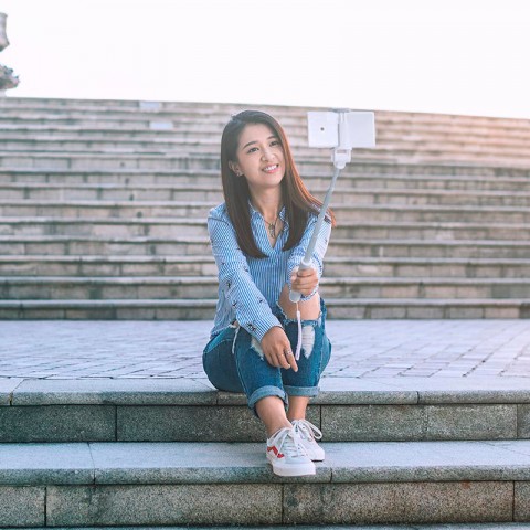 Монопод Xiaomi Bluetooth selfie stick 2, черный-2