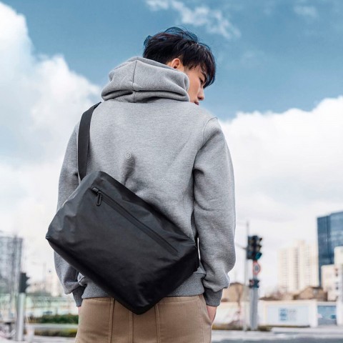 Сумка Xiaomi 90 FUN Fashionable Postman Bag, черная-1