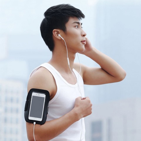 Сумка на руку Xiaomi Yunmai Sports Arm Bag 6", черная-2