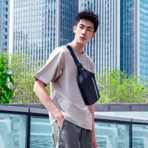 Сумка на пояс Xiaomi Multifunctional Sports and Leisure Chest Bag-1