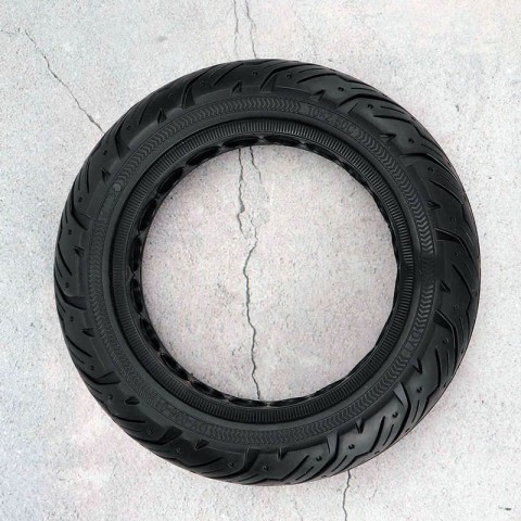 Бескамерная литая покрышка 10" для элeктросамоката Xiaomi M365-4