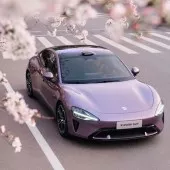 Автомобиль Xiaomi SU7